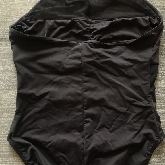 La blanca black swimsuit - Picture 3 of 5